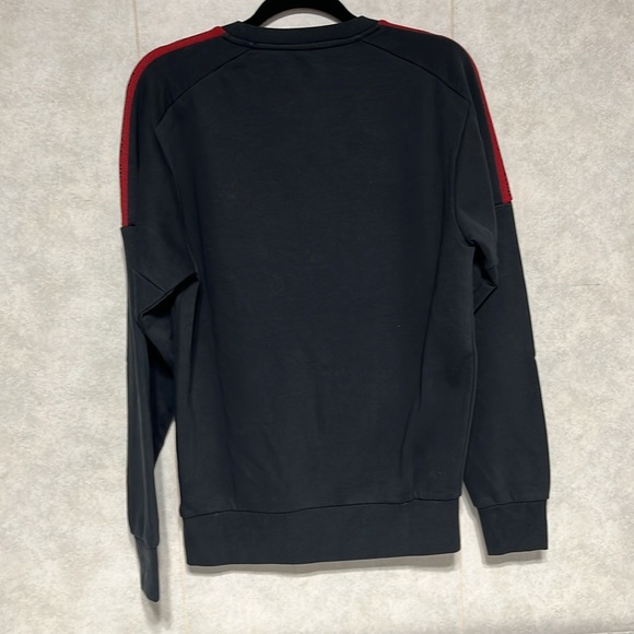 Adidas Manchester United sweatshirt with embroidered details size medium - Picture 7 of 15